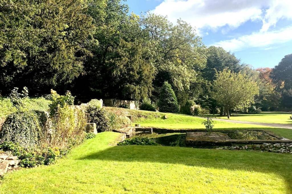 Georgian Villa In Richmond On The River Swale Exterior photo